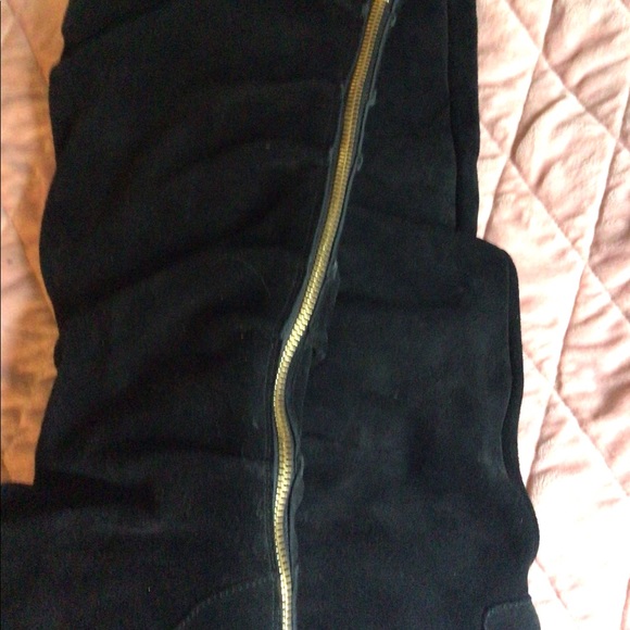 Over the Knee Suede Wedge Heel Boots! ❤️ - Picture 3 of 4